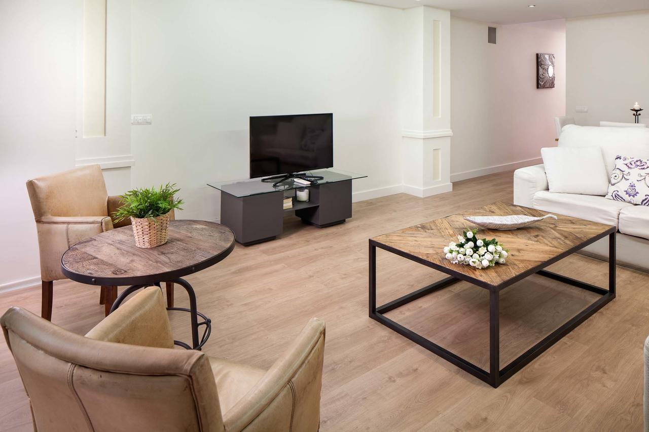 Апартаменты Inmalaga Victoria Экстерьер фото